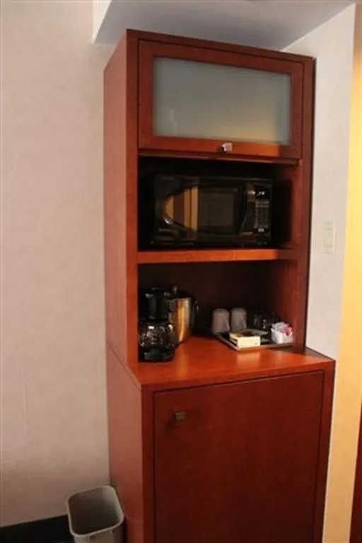 Southway Hotel Ottawa 3*,