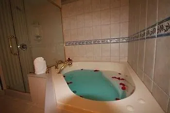 ***  Southway Hotel Ottawa Canada